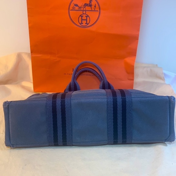 Hermes Small PM Canvas Tote/ Hand Bag Fourre-tote, Gray & Black - Picture 7 of 15